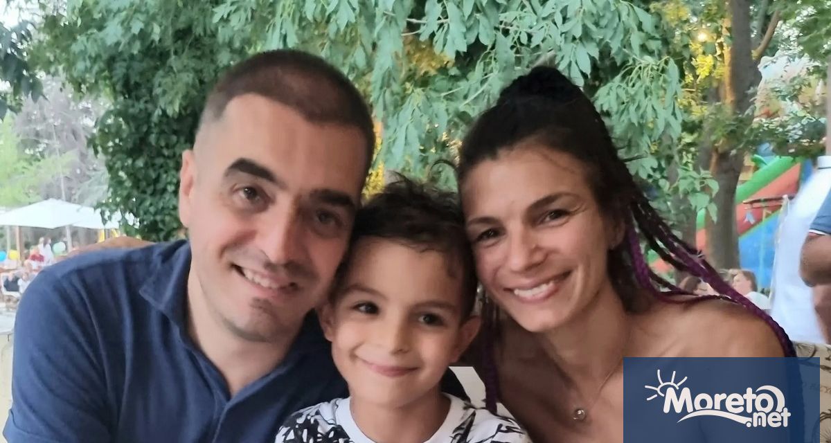 Боян Божилов е млад баща от Варна който има спешна