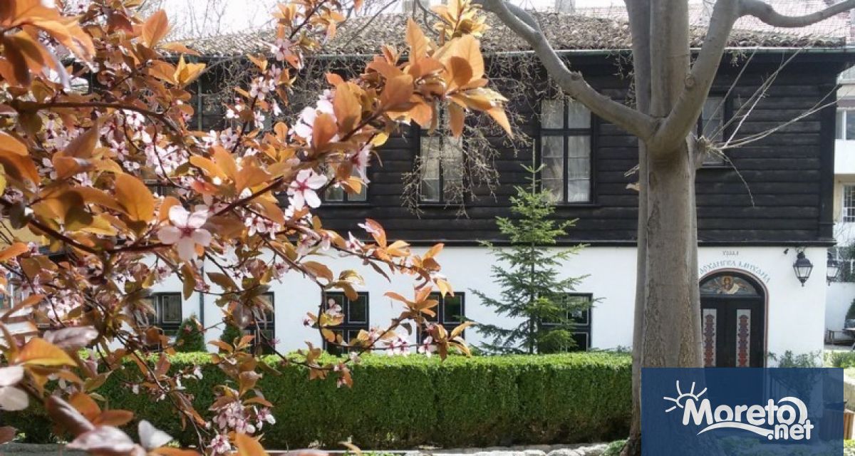 Във Варна стартира великденската кампания за подпомагане на хора в