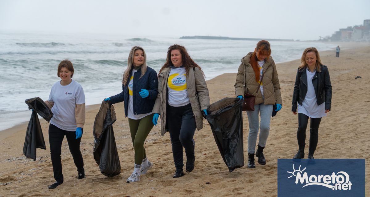 Едно от най предпочитаните места по северното Черноморие — плаж Кабакум