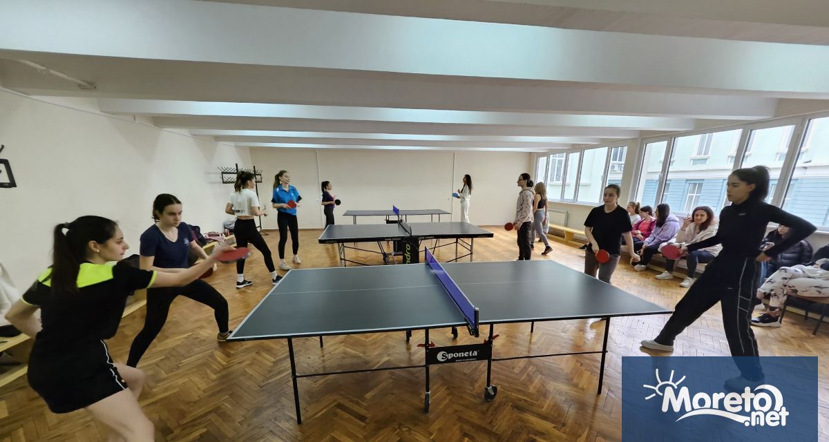 30 студенти се включиха в двете направления на турнира по