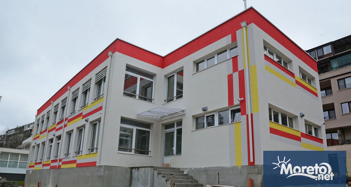 До края на месец април ще завърши строителството на пристройката