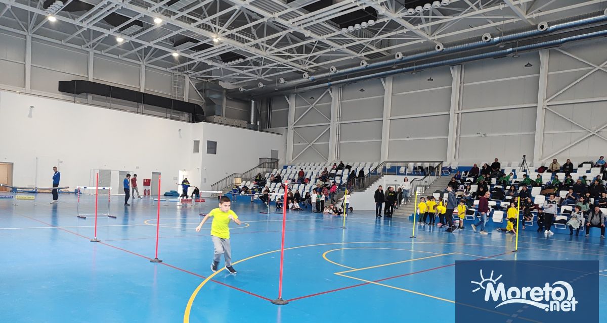 От 8 до 11 април в залата на МСК Владислав