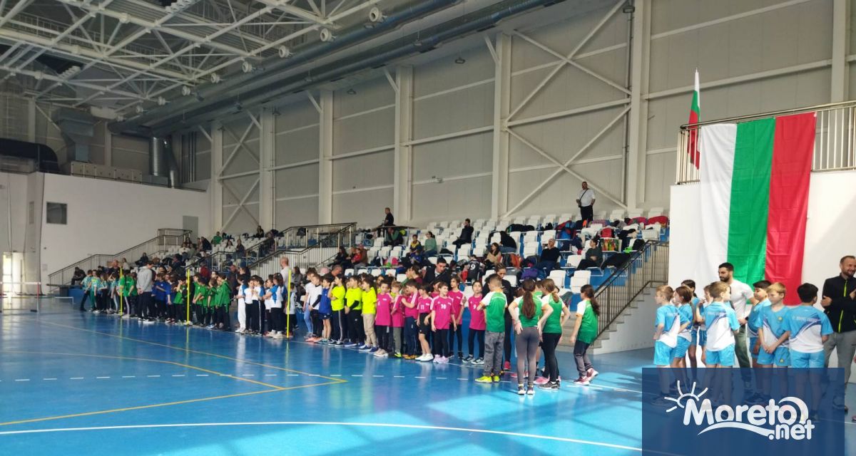 140 участници от 11 варненски училища премериха сили в състезанието