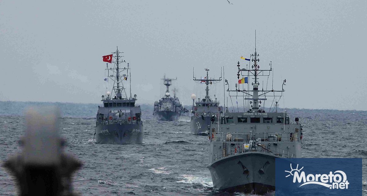 Министърът на външните работи на Турция Хакан Фидан и министърът