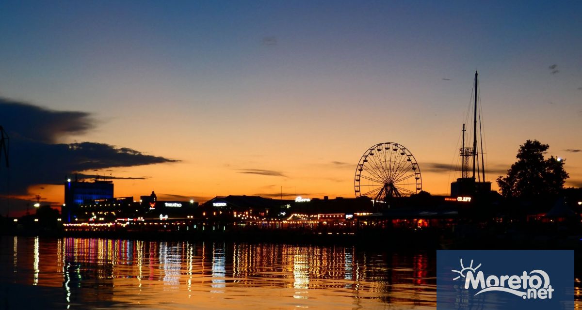 Журито на Националния конкурс за художествена фотография Моята България е