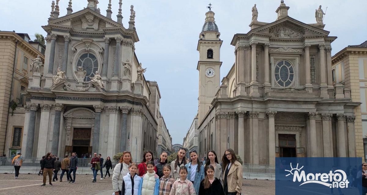 С първо и второ място се завърнаха от участието си