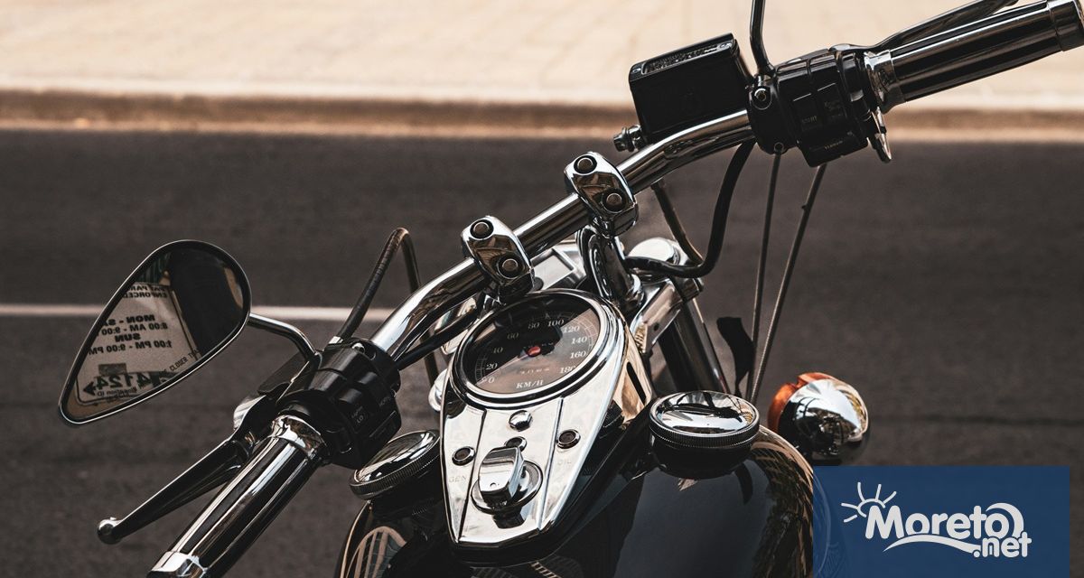 37 годишен мотоциклетист е пострадал сериозно при пътен инцидент станал в