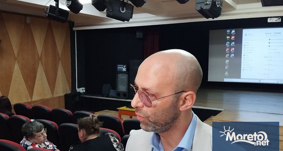 Повече от 53 от учениците имат скрити профили в социалните