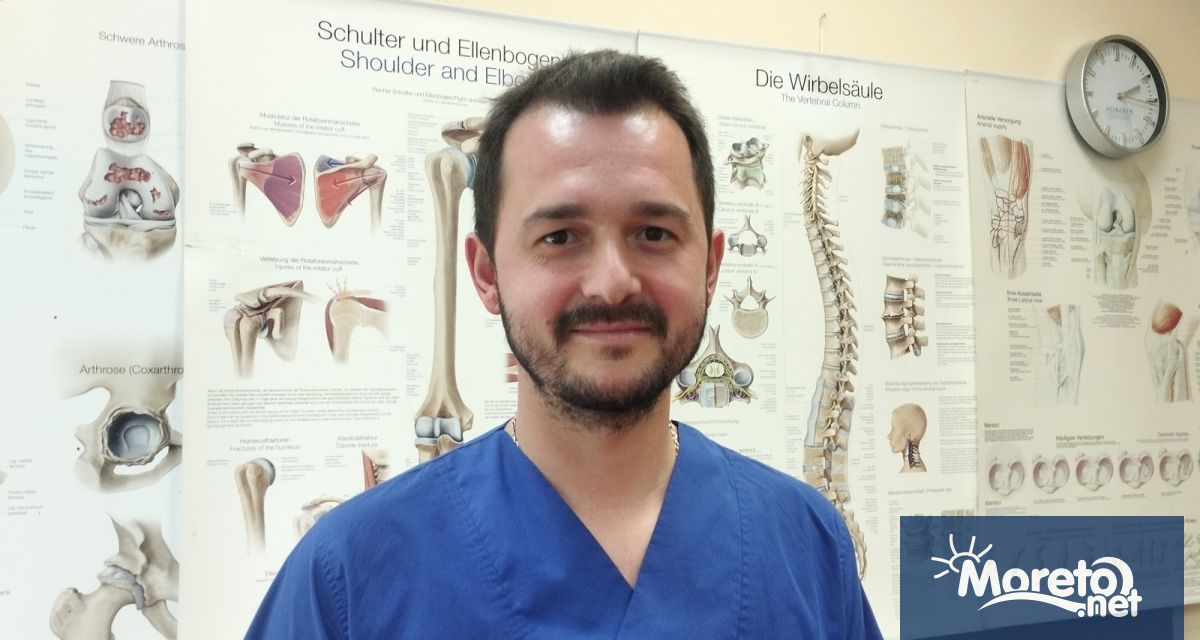 е специалист по ортопедия и травматология който започна прегледи в