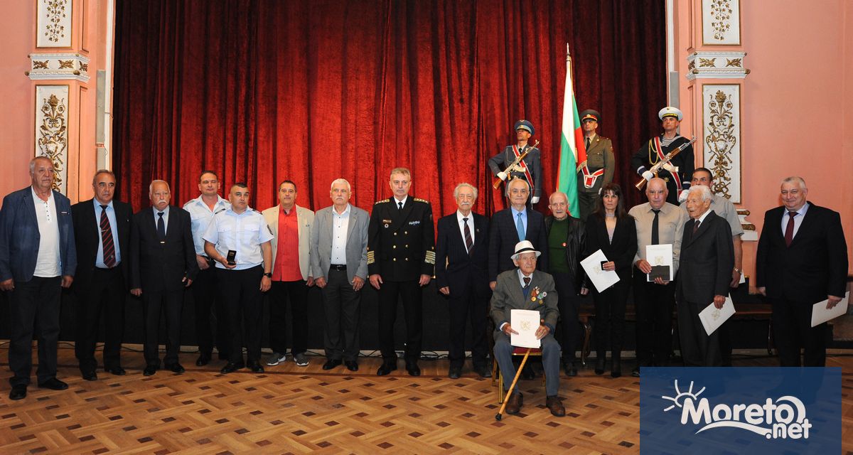 Ветерани от войните на България и военнослужещи от резерва и