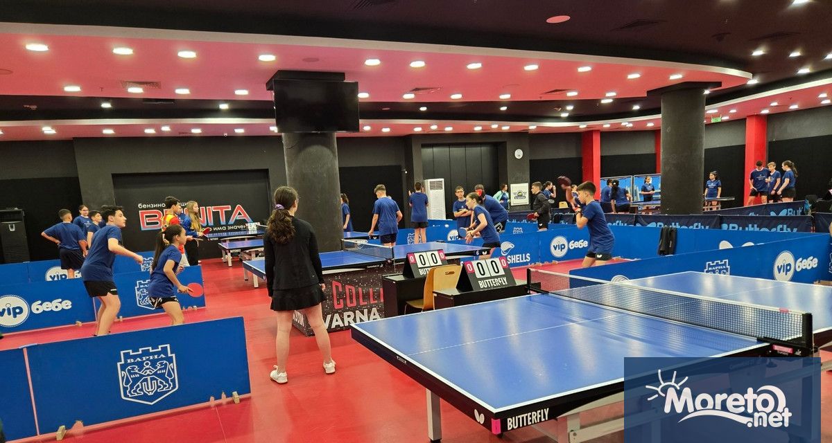 Вчера в залата по тенис на маса Колезионе в морската