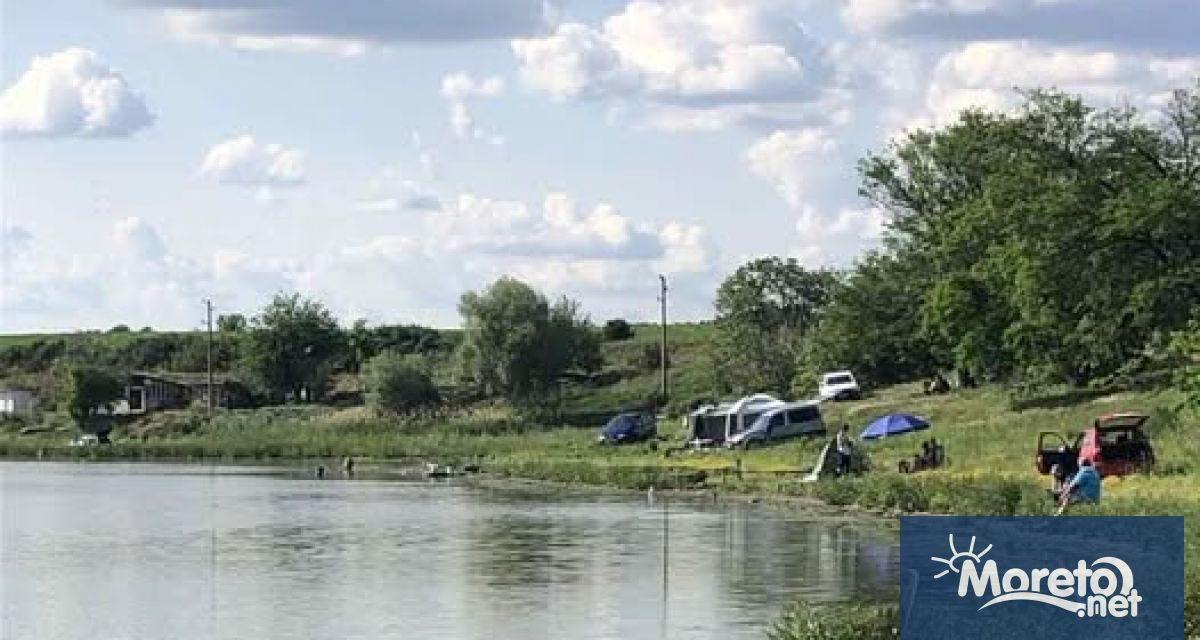 Трима любители риболовци бяха санкционирани след проверка на инспектори от