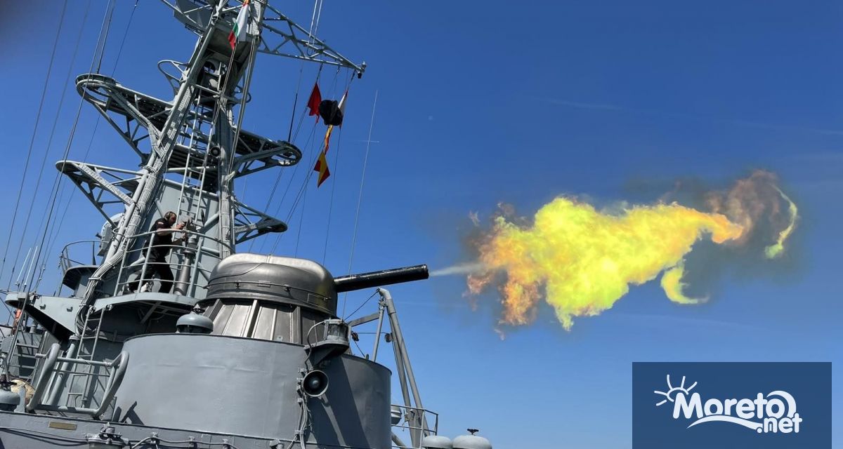 С мащабни действия на море и в динамична среда приключи