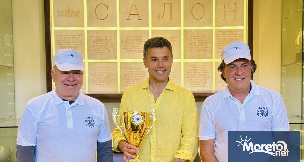 Легендарният тандем в офроуда Тодор Христов и Николай Гочев дариха