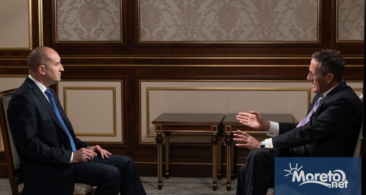 Може би съм старомоден но силно вярвам в демокрацията Това