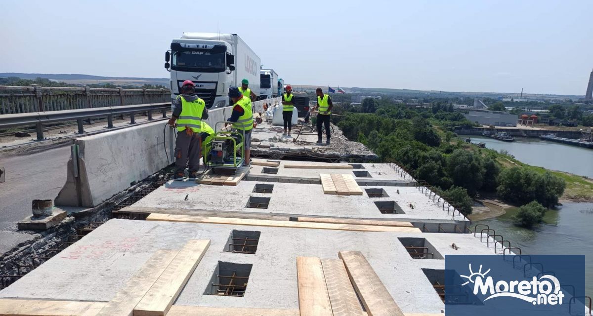 По график продължава основният ремонт на Дунав мост при Русе