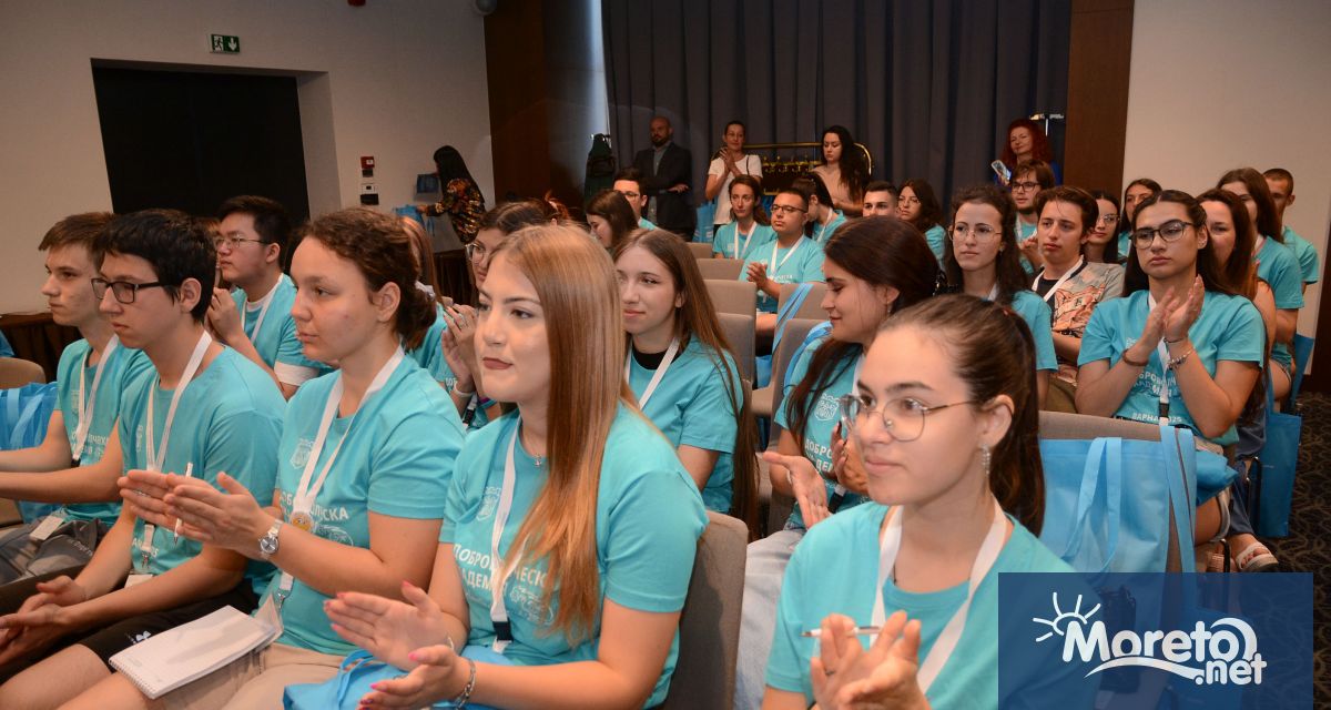 Днес и утре във Варна се провежда националната Доброволческа академия