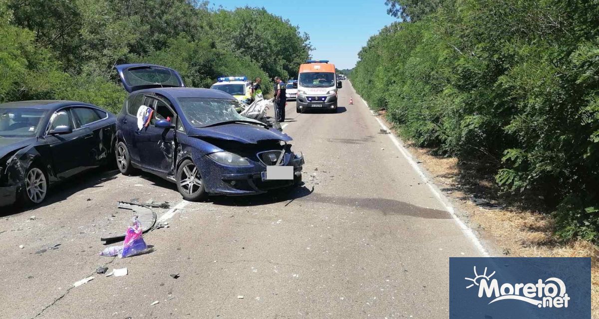 Тежка катастрофа затвори част от пътя между Созопол и Приморско
