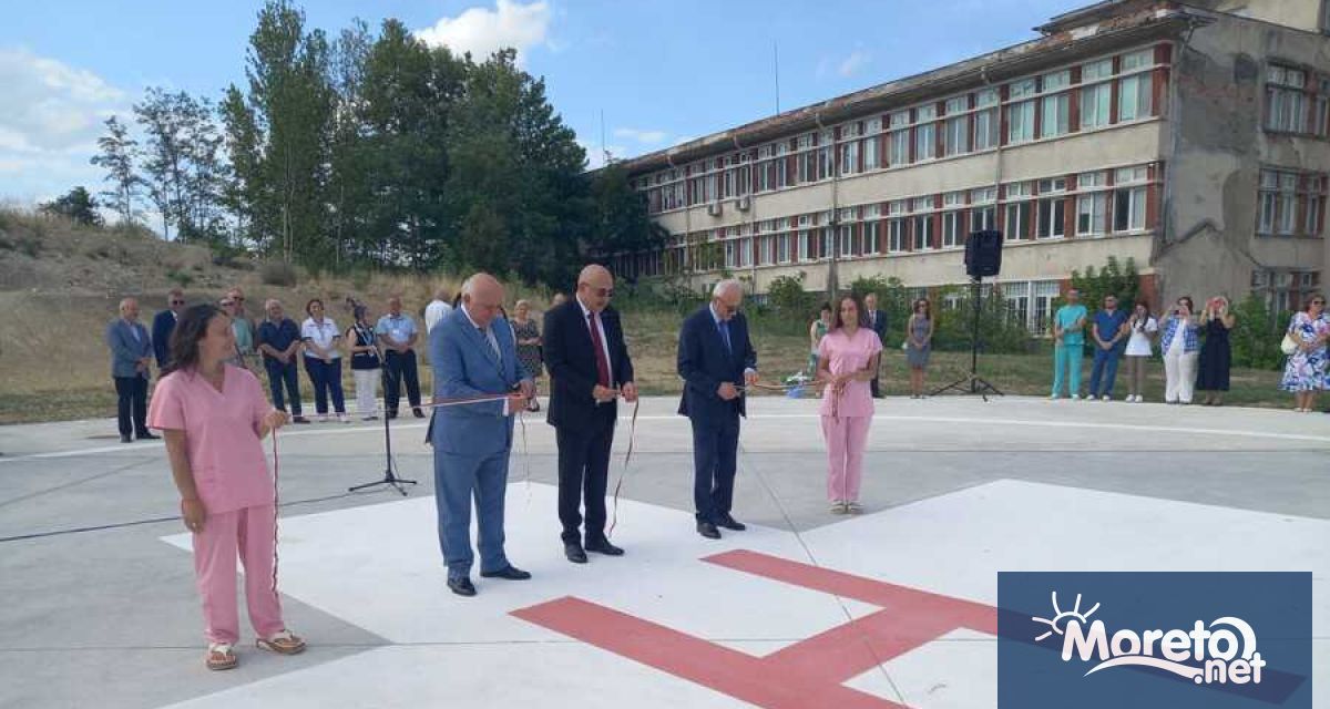 България вече разполага с три медицински хеликоптера а до края