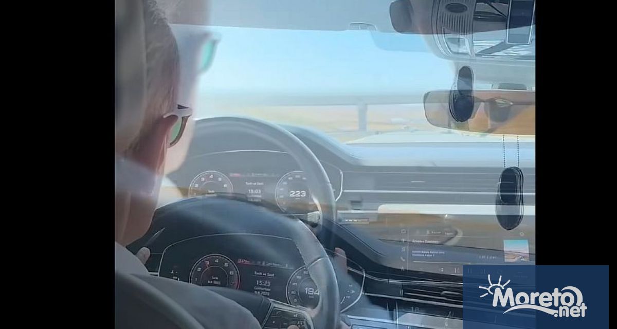 Турският министър на транспорта Абдулкадир Уралоглу е бил глобен за