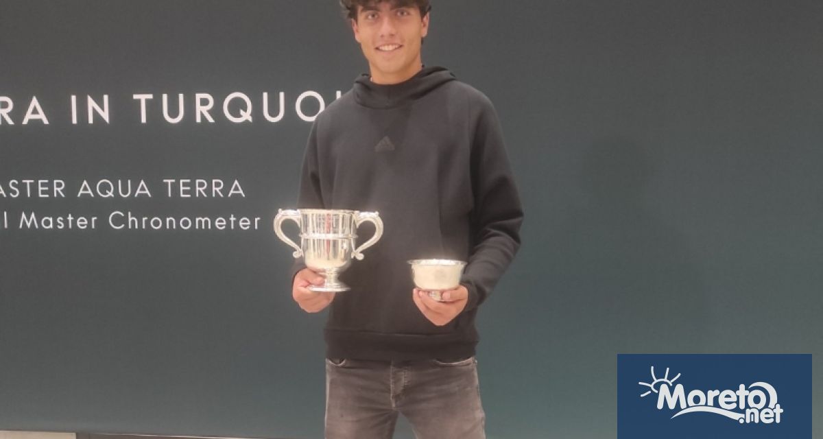 Шампионът от Откритото първенство на САЩ при юношите Иван Иванов