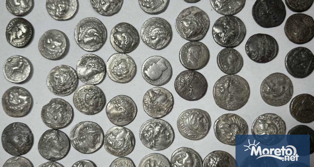 Митническите служители на граничен пункт Лесово задържаха 1871 старинни монети