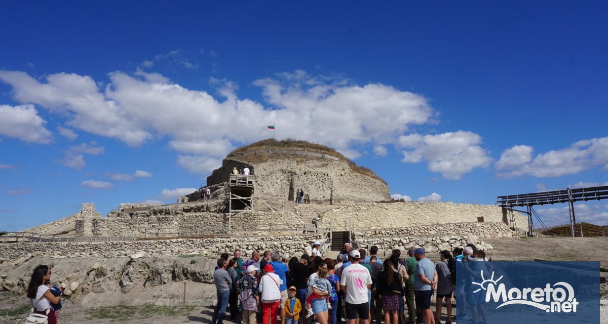 Над 1400 любители на историята и археологията избраха да прекарат