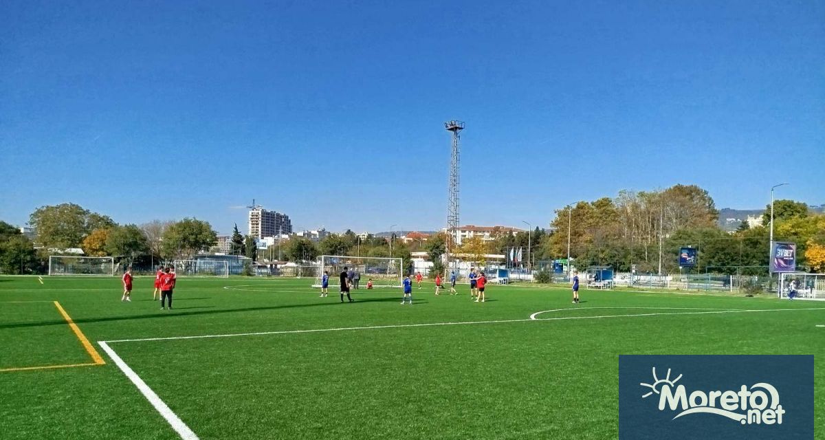 24 отбора се включиха в турнира по футбол 7 при