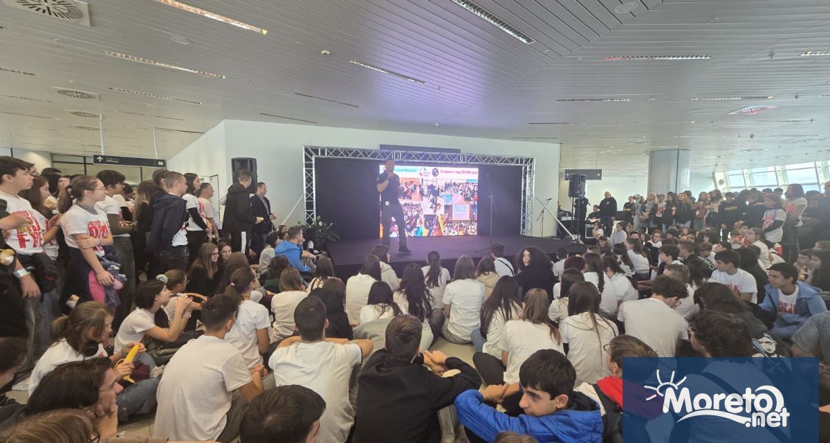 Над 400 ученици от цялата страна се събраха на тазгодишната