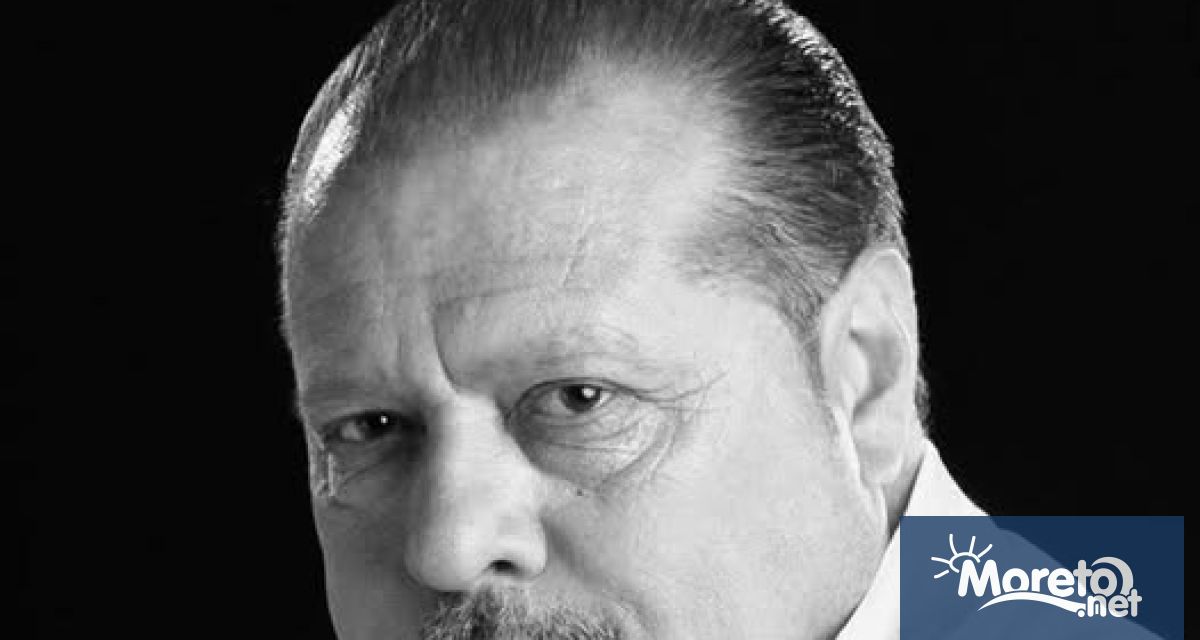 На 74 години почина журналистът Иван Тенев съобщиха от Съюза