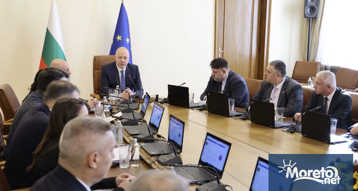 България очаква да получи третия транш по Националния план за