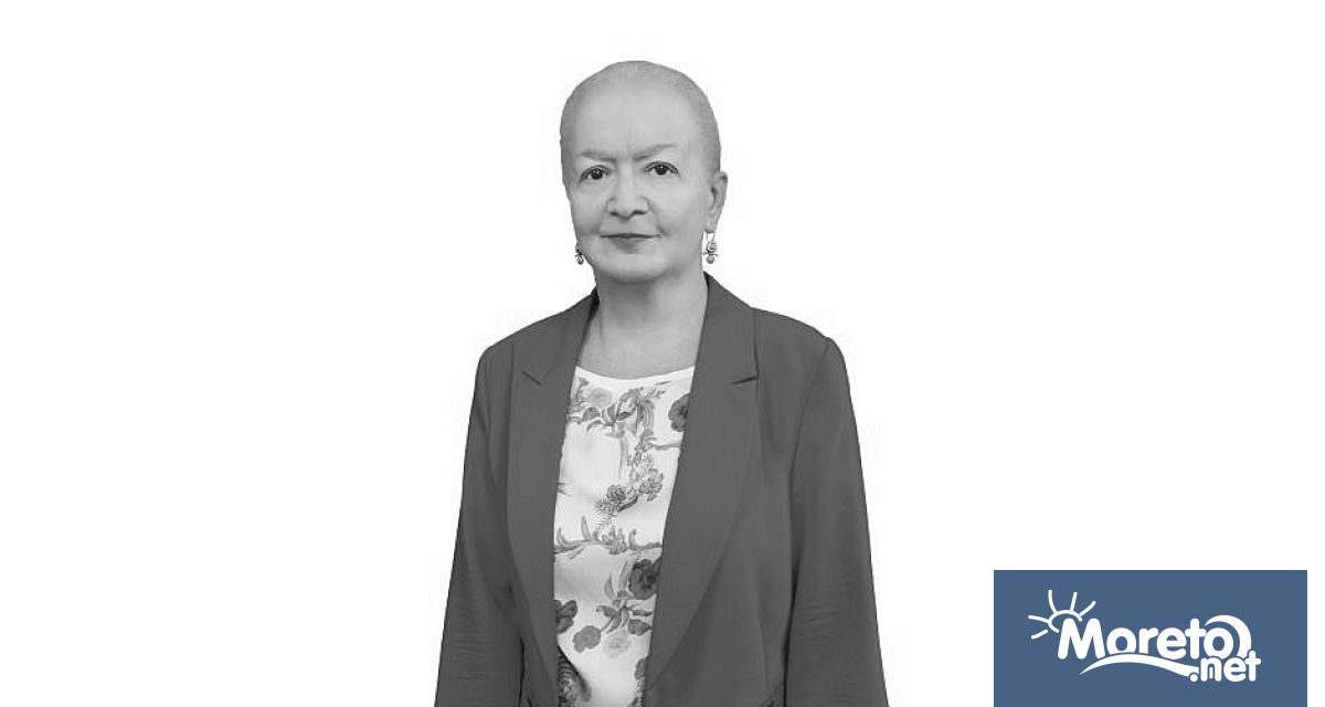 Любимата астроложка на bTV Светлана Тилкова Алена пое към звездите Алена