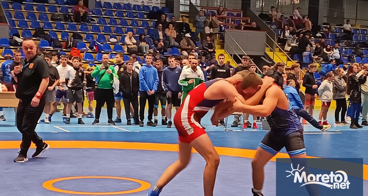 Над 200 борци взеха участие в Международния турнир по борба