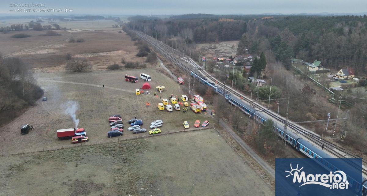 Два влака се сблъскаха близо до Ческе Будейовице при което