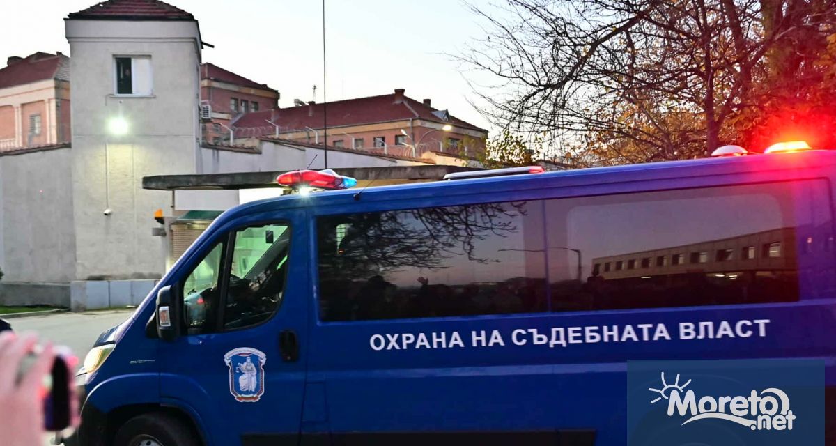 На 24 и 25 ноември 2025 г понеделник и вторник