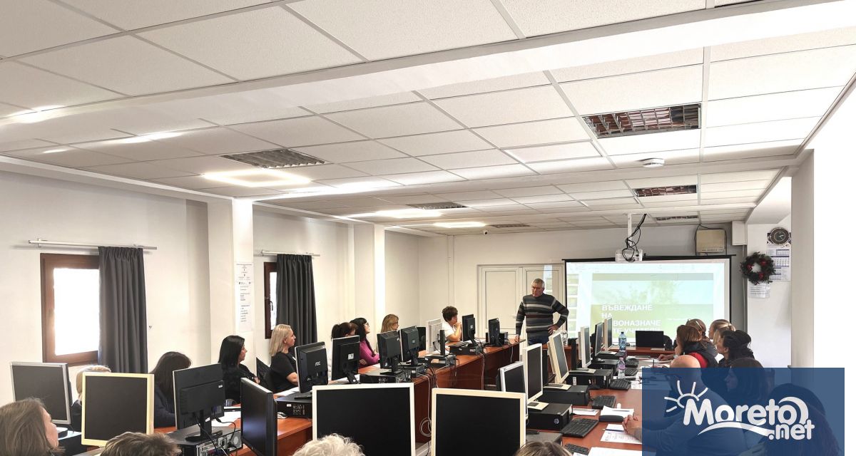 Обучения по програми фокусирани върху социално емоционалната подкрепа на ученици и