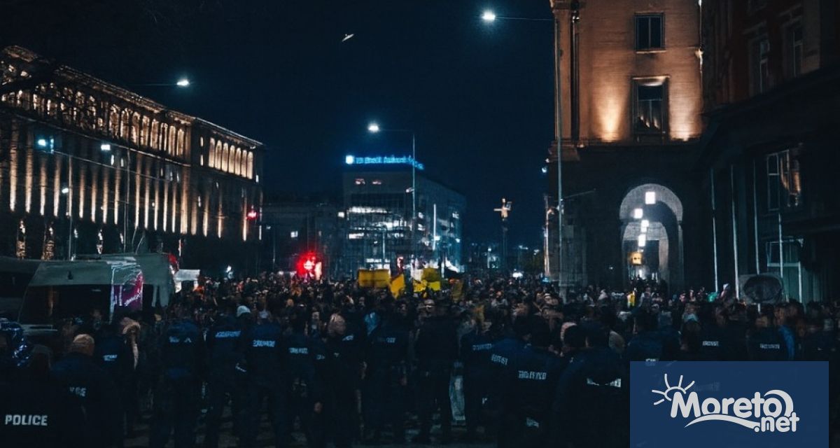 Петима служители на Столичната дирекция на МВР пострадаха при изпълнение