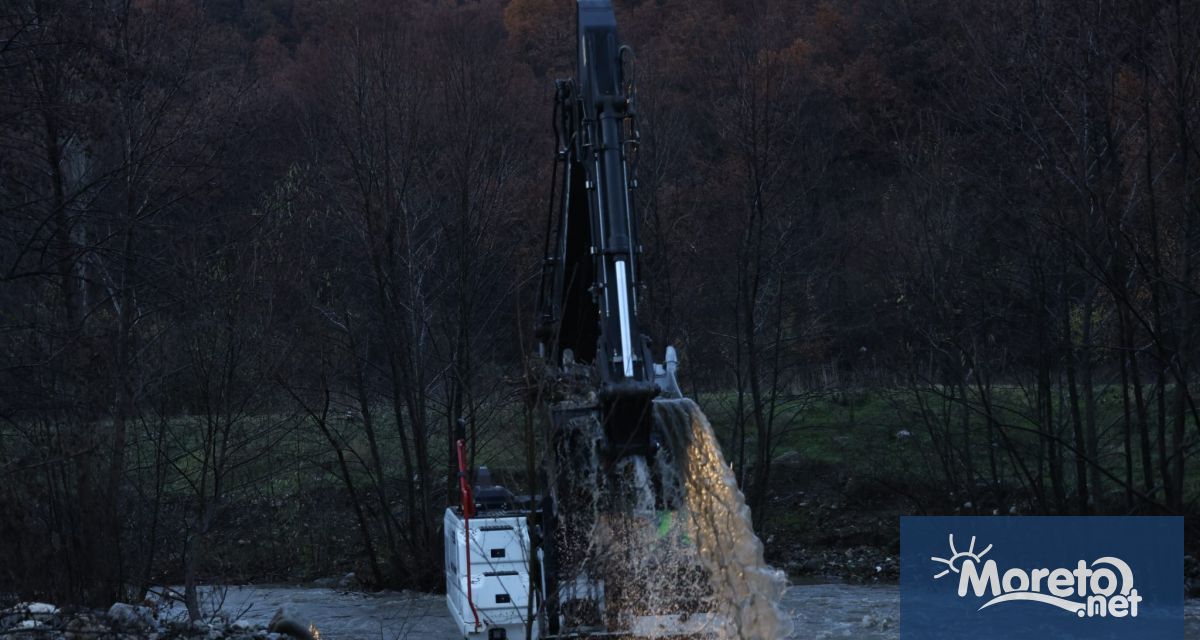 Денонощно наблюдение прецизни прогнози и пълна готовност на местно ниво
