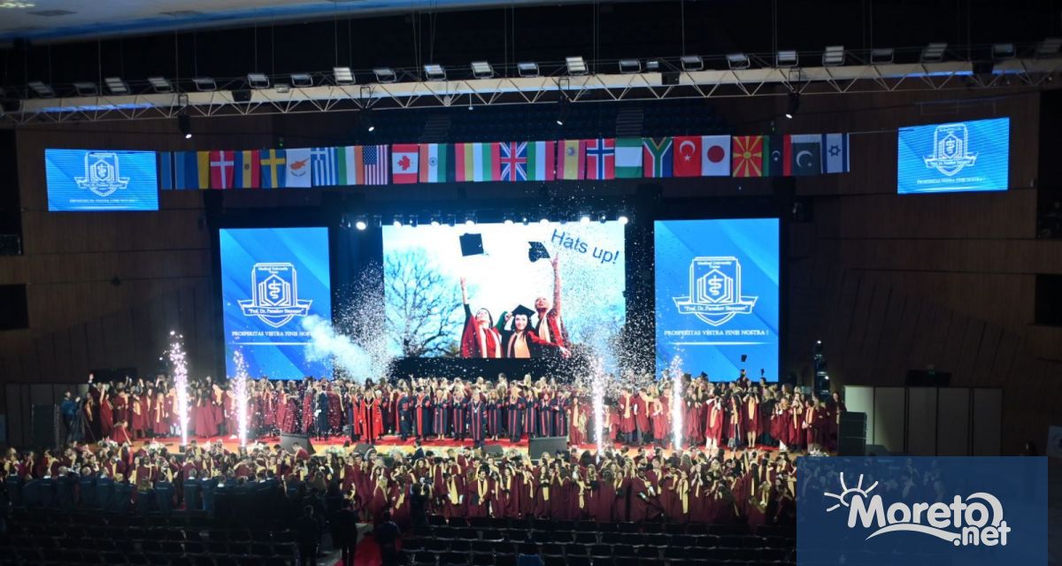 410 млади лекари от Випуск 2025 на Медицински университет –