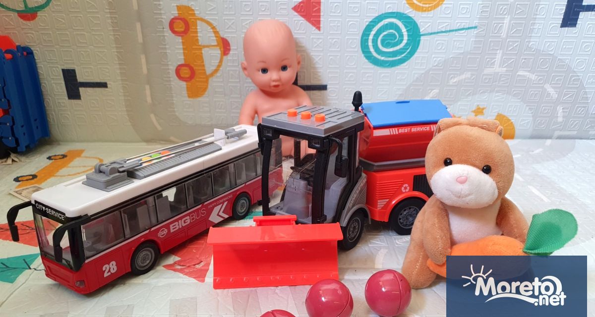 Академия за рециклиращо изкуство и Сдружение За Теб организират две