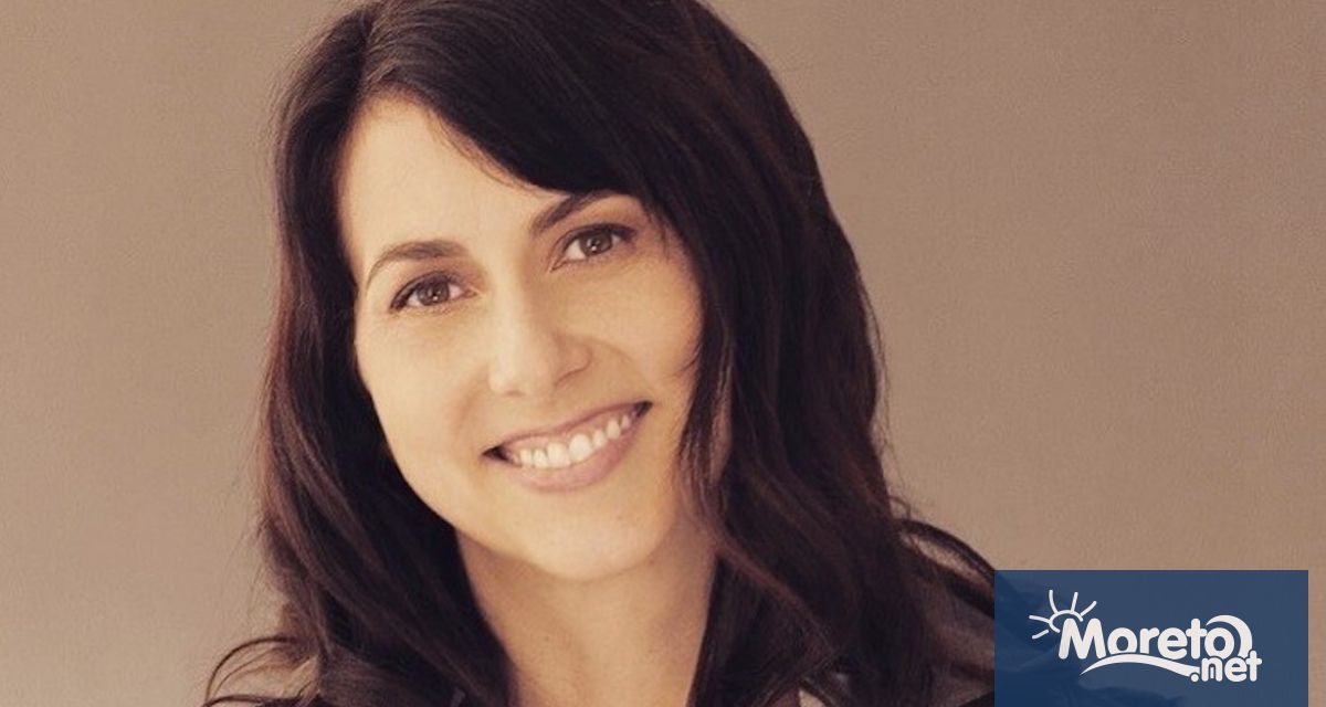 Филантропът и милиардер Макензи Скот обяви че е дарила 7