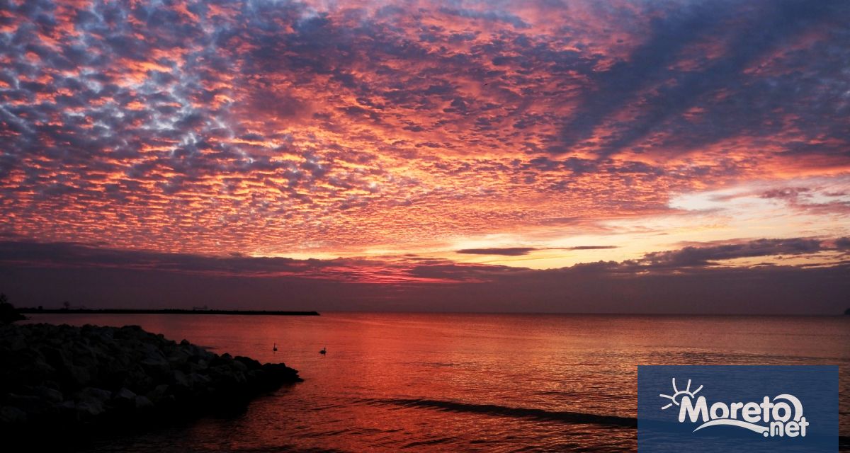 По Черноморието ще има временни увеличения на облачността по значителни