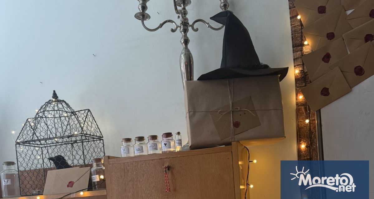 Учениците от XII Е клас в Професионалната техническа гимназия –