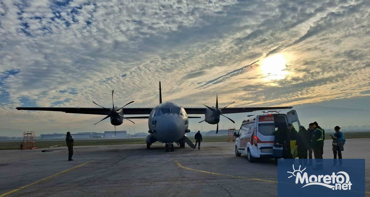 Военният самолет С 27J Спартан изпълни спешен полет до Варна