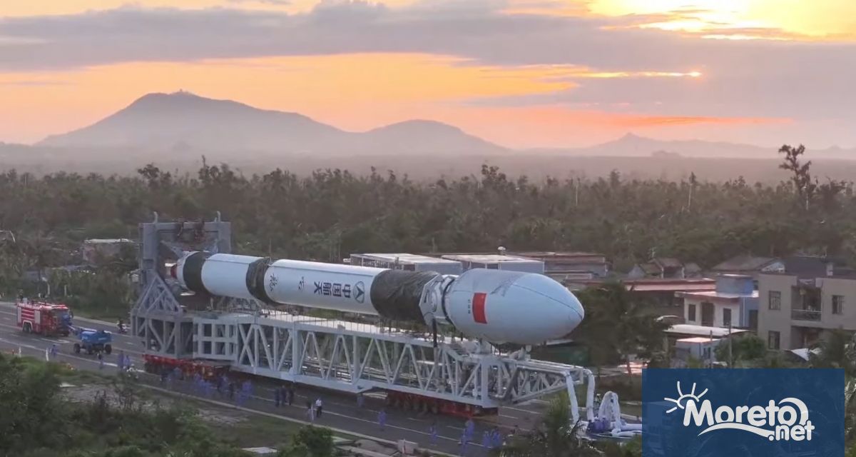 Първата степен на китайската ракета за многократна употреба Long March