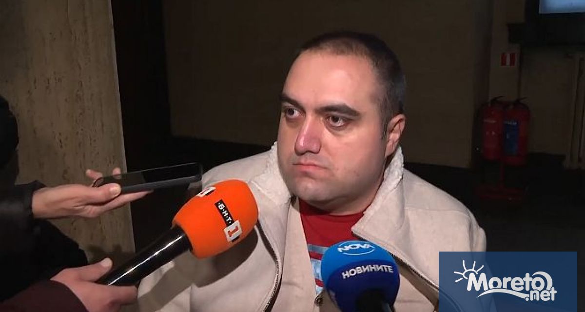 Александър Евтимов твърди че е станал обект на атака заради