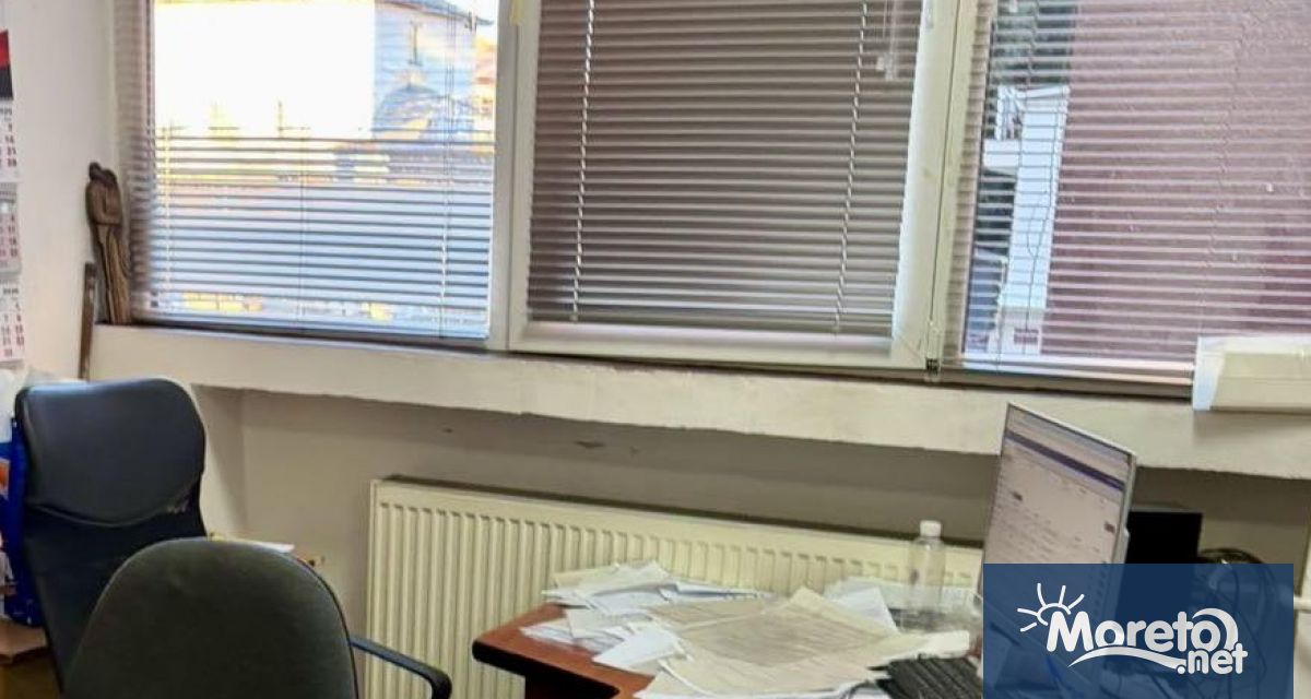 Служители на Главна дирекция Борба с организираната престъпност задържаха лекар