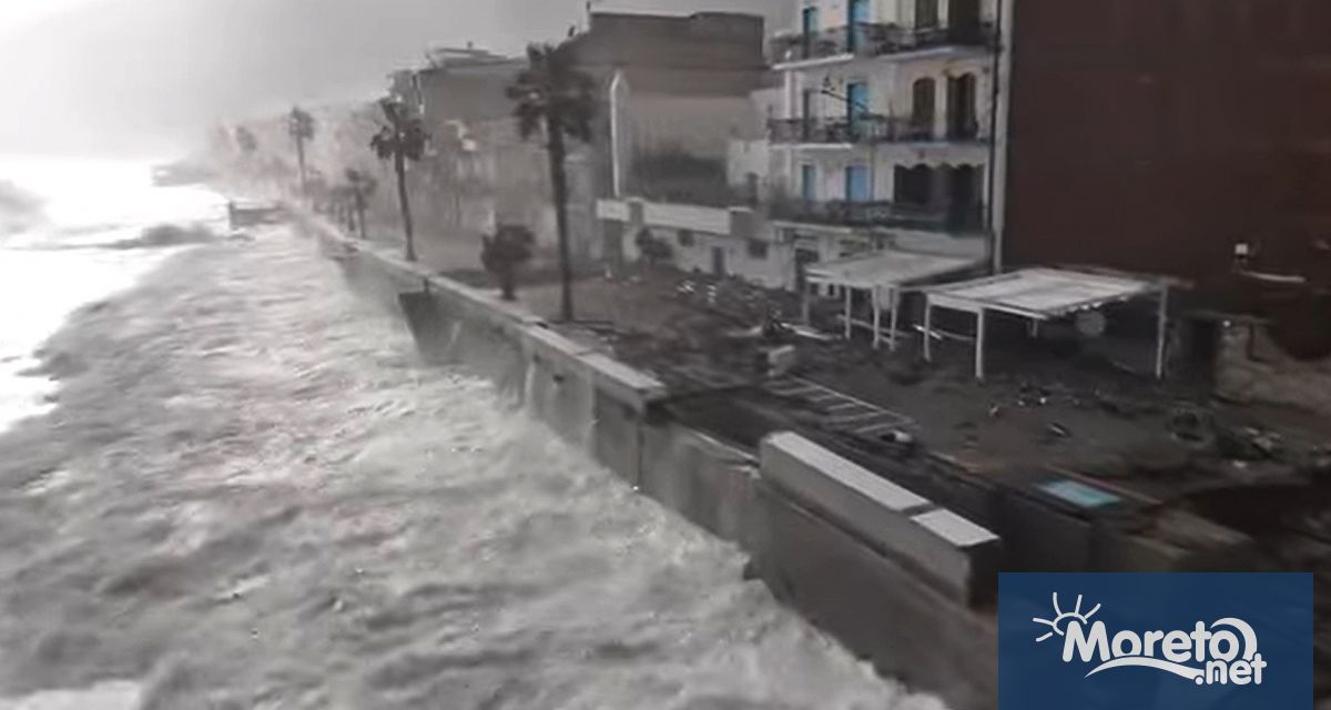 Сицилия се бори с опустошителните последици от циклона Хари който