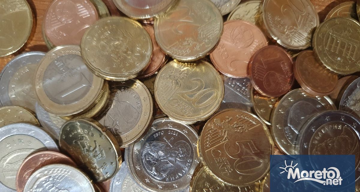 Около два тира с монети седмично са необходими в последната