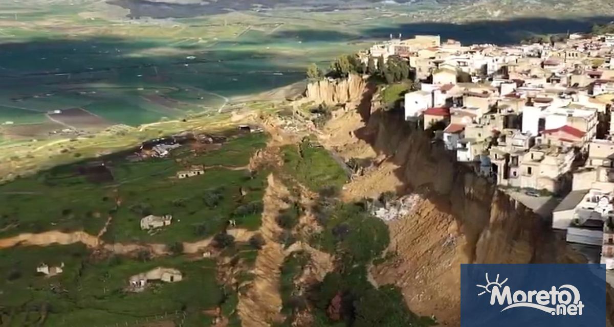 Свлачище предизвикано от поройни дъждове доведе до срутването на няколко